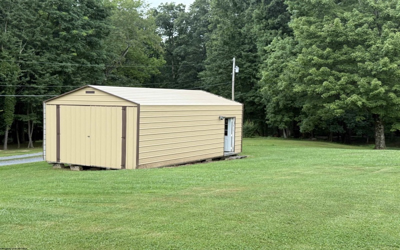 289 Pleasant Valley Drive, Reedsville, West Virginia 26547, 3 Bedrooms Bedrooms, 8 Rooms Rooms,3 BathroomsBathrooms,Single Family Detached,For Sale,Pleasant Valley,0,10166088