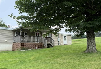 289 Pleasant Valley Drive, Reedsville, West Virginia 26547, 3 Bedrooms Bedrooms, 8 Rooms Rooms,3 BathroomsBathrooms,Single Family Detached,For Sale,Pleasant Valley,0,10166088