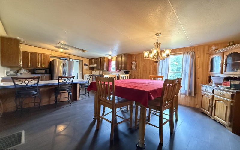 289 Pleasant Valley Drive, Reedsville, West Virginia 26547, 3 Bedrooms Bedrooms, 8 Rooms Rooms,3 BathroomsBathrooms,Single Family Detached,For Sale,Pleasant Valley,0,10166088