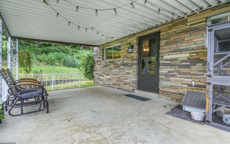1136 Village Way, Fairmont, West Virginia 26554, 3 Bedrooms Bedrooms, 5 Rooms Rooms,2 BathroomsBathrooms,Single Family Detached,For Sale,Village,0,10166078 1136 Village Way, Fairmont, West Virginia 26554, 3 Bedrooms Bedrooms, 5 Rooms Rooms,2 BathroomsBathrooms,Single Family Detached,For Sale,Village,0,10166078