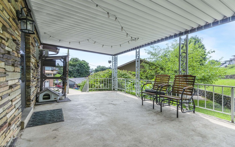 1136 Village Way, Fairmont, West Virginia 26554, 3 Bedrooms Bedrooms, 5 Rooms Rooms,2 BathroomsBathrooms,Single Family Detached,For Sale,Village,0,10166078 1136 Village Way, Fairmont, West Virginia 26554, 3 Bedrooms Bedrooms, 5 Rooms Rooms,2 BathroomsBathrooms,Single Family Detached,For Sale,Village,0,10166078