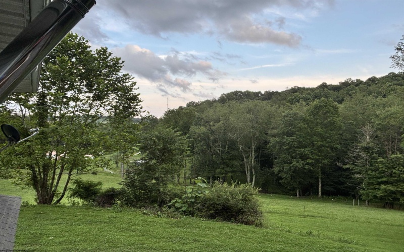 2253 Porterfield Road, Philippi, West Virginia 26416, 3 Bedrooms Bedrooms, 11 Rooms Rooms,1 BathroomBathrooms,Single Family Detached,For Sale,Porterfield,0,10166086 2253 Porterfield Road, Philippi, West Virginia 26416, 3 Bedrooms Bedrooms, 11 Rooms Rooms,1 BathroomBathrooms,Single Family Detached,For Sale,Porterfield,0,10166086