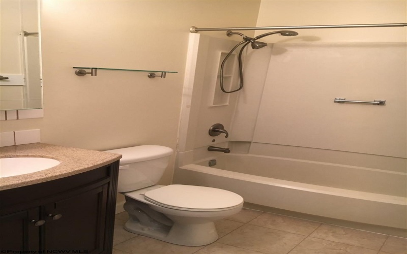26 Pineview Drive, Reedsville, West Virginia 26547, 2 Bedrooms Bedrooms, 4 Rooms Rooms,1 BathroomBathrooms,Residential Rentals,For Rent,Pineview,0,10165839