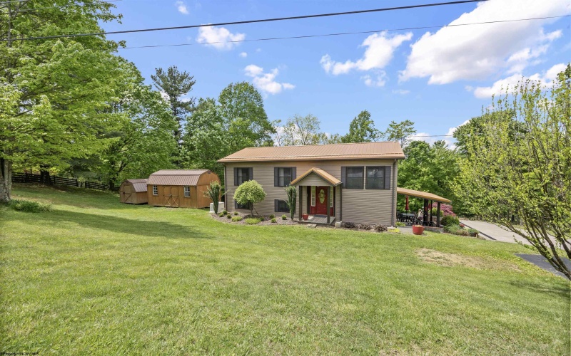 110 Seminole Trail, Buckhannon, West Virginia 26201, 2 Bedrooms Bedrooms, 6 Rooms Rooms,2 BathroomsBathrooms,Single Family Detached,For Sale,Seminole,0,10166106