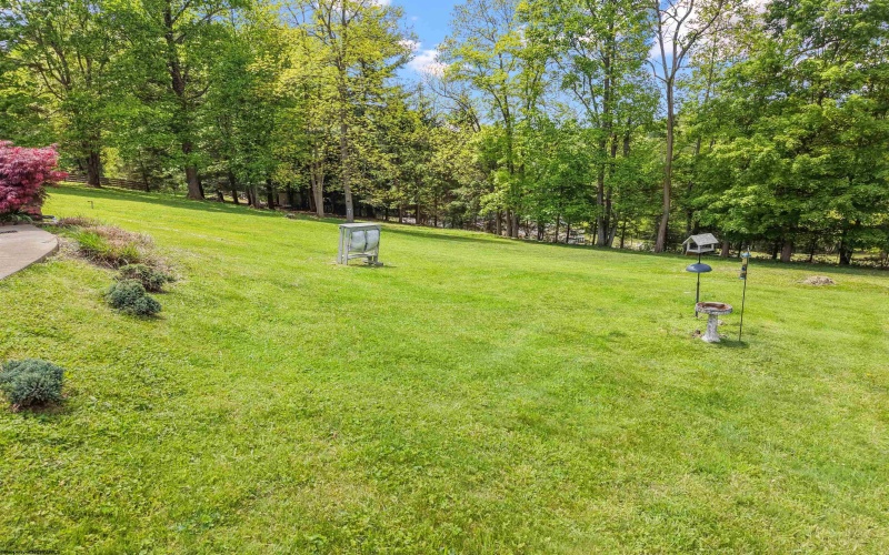 110 Seminole Trail, Buckhannon, West Virginia 26201, 2 Bedrooms Bedrooms, 6 Rooms Rooms,2 BathroomsBathrooms,Single Family Detached,For Sale,Seminole,0,10166106