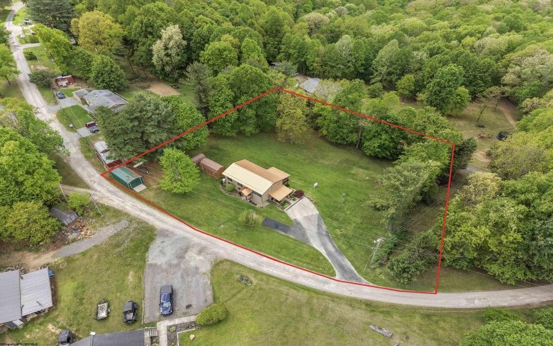 110 Seminole Trail, Buckhannon, West Virginia 26201, 2 Bedrooms Bedrooms, 6 Rooms Rooms,2 BathroomsBathrooms,Single Family Detached,For Sale,Seminole,0,10166106