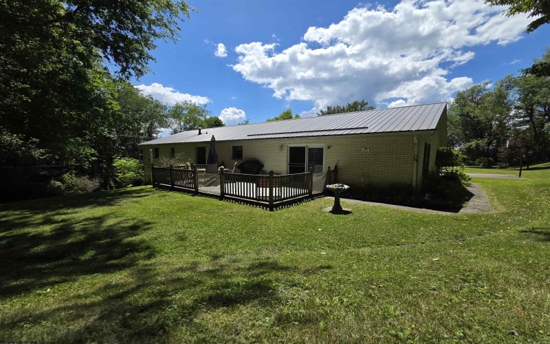 49 Price Hill Road, Morgantown, West Virginia 26501-2319, 3 Bedrooms Bedrooms, 7 Rooms Rooms,3 BathroomsBathrooms,Single Family Detached,For Sale,Price Hill,0,10166125