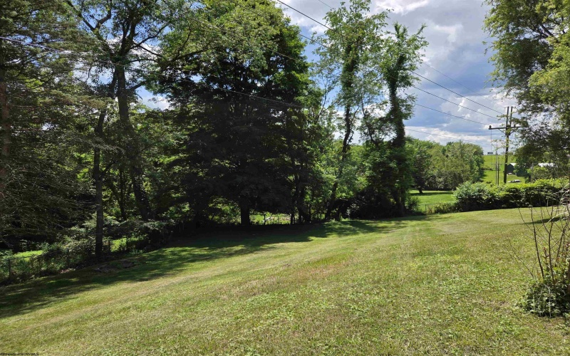 49 Price Hill Road, Morgantown, West Virginia 26501-2319, 3 Bedrooms Bedrooms, 7 Rooms Rooms,3 BathroomsBathrooms,Single Family Detached,For Sale,Price Hill,0,10166125