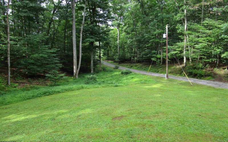 86 Little Oak Drive, Beverly, West Virginia 26253, 3 Bedrooms Bedrooms, 6 Rooms Rooms,2 BathroomsBathrooms,Single Family Detached,For Sale,Little Oak,0,10166127