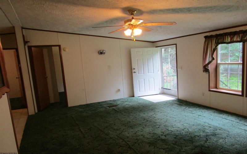 86 Little Oak Drive, Beverly, West Virginia 26253, 3 Bedrooms Bedrooms, 6 Rooms Rooms,2 BathroomsBathrooms,Single Family Detached,For Sale,Little Oak,0,10166127