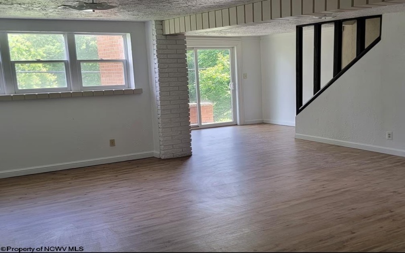 46 Pounds Hollow Road, Morgantown, West Virginia 26508, 3 Bedrooms Bedrooms, 6 Rooms Rooms,2 BathroomsBathrooms,Single Family Detached,For Sale,Pounds Hollow,0,10166128
