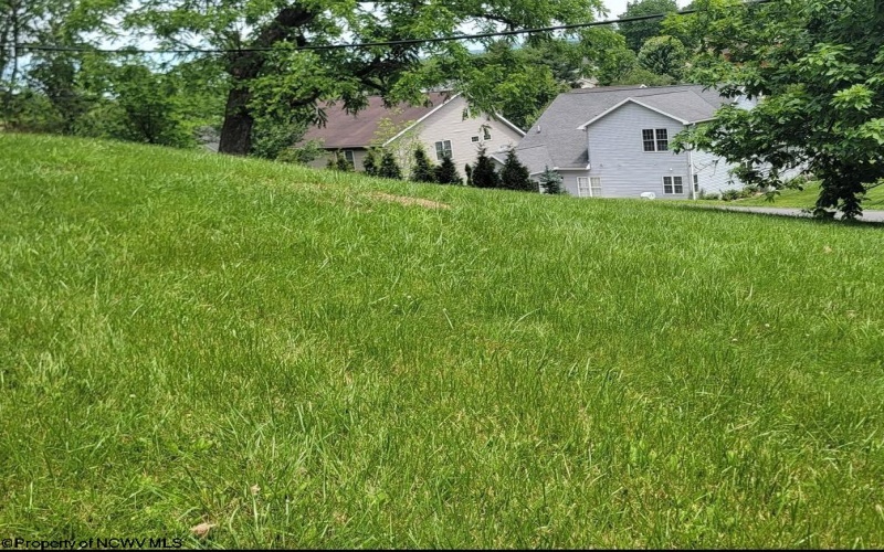 46 Pounds Hollow Road, Morgantown, West Virginia 26508, 3 Bedrooms Bedrooms, 6 Rooms Rooms,2 BathroomsBathrooms,Single Family Detached,For Sale,Pounds Hollow,0,10166128