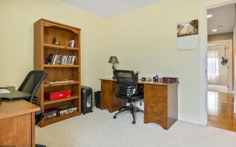 2 Amber Ridge, Morgantown, West Virginia 26508, 3 Bedrooms Bedrooms, 5 Rooms Rooms,2 BathroomsBathrooms,Single Family Detached,For Sale,Amber,0,10166129