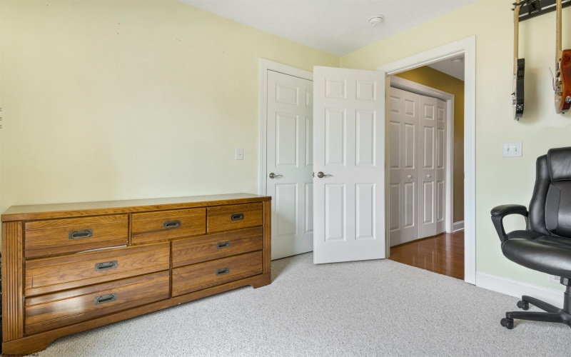 2 Amber Ridge, Morgantown, West Virginia 26508, 3 Bedrooms Bedrooms, 5 Rooms Rooms,2 BathroomsBathrooms,Single Family Detached,For Sale,Amber,0,10166129