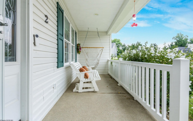 2 Amber Ridge, Morgantown, West Virginia 26508, 3 Bedrooms Bedrooms, 5 Rooms Rooms,2 BathroomsBathrooms,Single Family Detached,For Sale,Amber,0,10166129