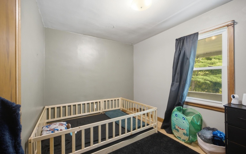 680 Verdun Street, Clarksburg, West Virginia 26301, 3 Bedrooms Bedrooms, 5 Rooms Rooms,2 BathroomsBathrooms,Single Family Detached,For Sale,Verdun,0,10166132