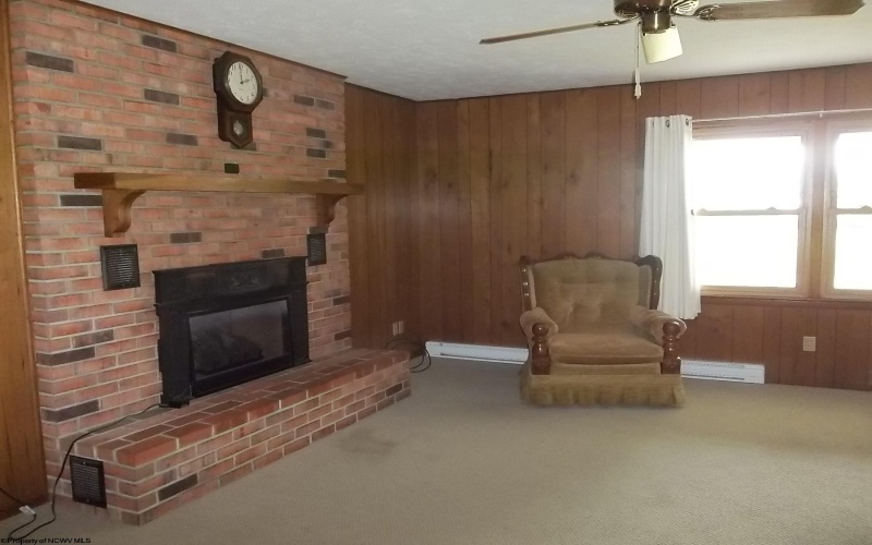 101 Homewood Drive, Elkins, West Virginia 26241, 4 Bedrooms Bedrooms, 10 Rooms Rooms,2 BathroomsBathrooms,Single Family Detached,For Sale,Homewood,0,10166131