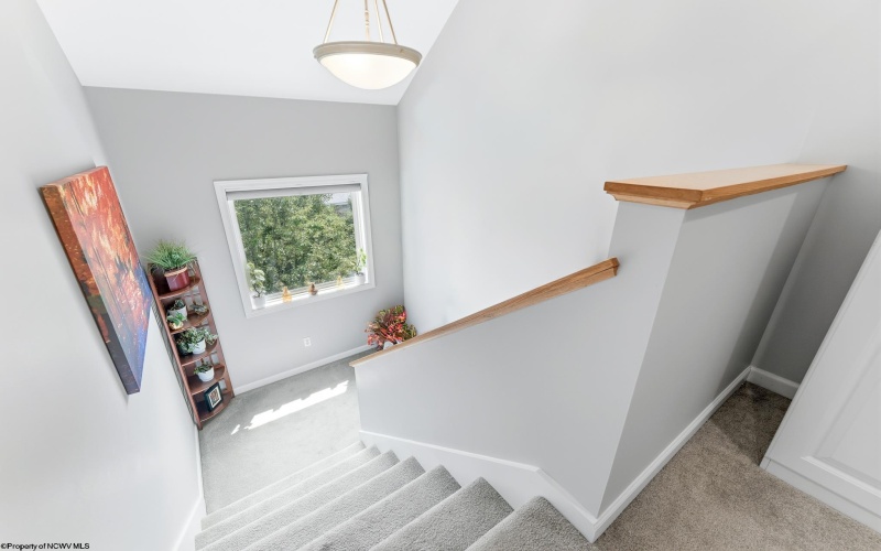 179 Sierra Place, Morgantown, West Virginia 26505, 3 Bedrooms Bedrooms, 6 Rooms Rooms,2 BathroomsBathrooms,Single Family Attached,For Sale,Sierra,0,10166145