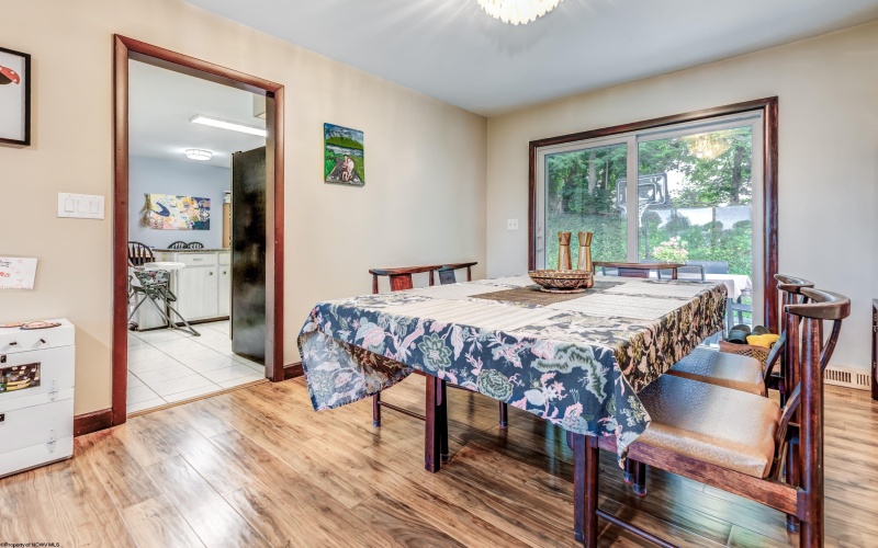 1340 Cherry Lane, Morgantown, West Virginia 26505, 4 Bedrooms Bedrooms, 11 Rooms Rooms,3 BathroomsBathrooms,Single Family Detached,For Sale,Cherry,0,10166151