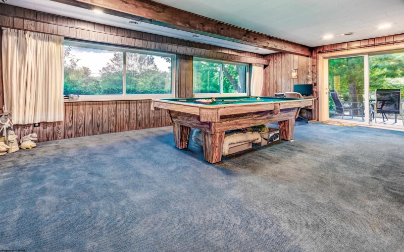 1340 Cherry Lane, Morgantown, West Virginia 26505, 4 Bedrooms Bedrooms, 11 Rooms Rooms,3 BathroomsBathrooms,Single Family Detached,For Sale,Cherry,0,10166151