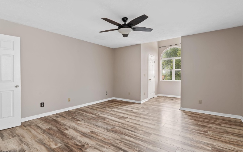 1255 Carlisle Avenue, Morgantown, West Virginia 26505, 3 Bedrooms Bedrooms, 6 Rooms Rooms,2 BathroomsBathrooms,Single Family Detached,For Sale,Carlisle,0,10166142