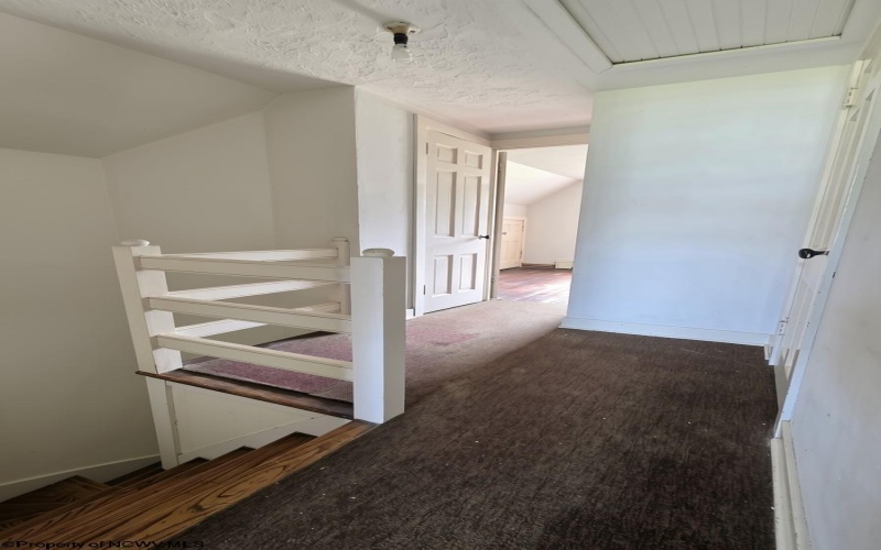 79 Y Road, Arthurdale, West Virginia 26520, 4 Bedrooms Bedrooms, 7 Rooms Rooms,1 BathroomBathrooms,Single Family Detached,For Sale,Y,0,10166136