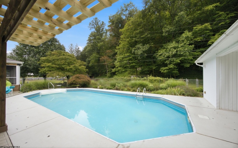 4217 Chapel Road, Gassaway, West Virginia 26624, 4 Bedrooms Bedrooms, 9 Rooms Rooms,2 BathroomsBathrooms,Single Family Detached,For Sale,Chapel,0,10166140