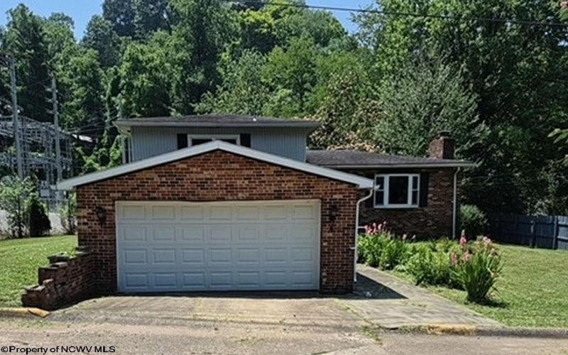 222 Helen Street, Paden City, West Virginia 26159, 3 Bedrooms Bedrooms, 8 Rooms Rooms,2 BathroomsBathrooms,Single Family Detached,For Sale,Helen,0,10166161 222 Helen Street, Paden City, West Virginia 26159, 3 Bedrooms Bedrooms, 8 Rooms Rooms,2 BathroomsBathrooms,Single Family Detached,For Sale,Helen,0,10166161