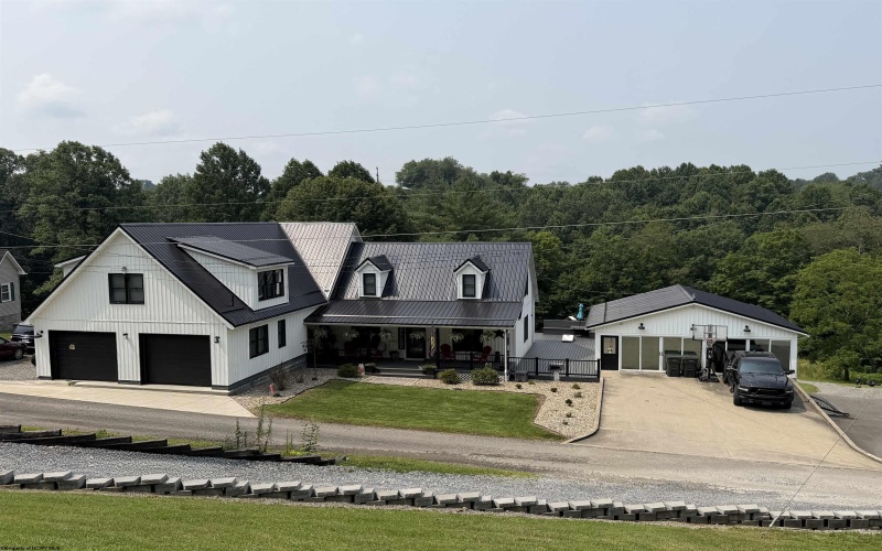 182 Greenbrier Drive, Buckhannon, West Virginia 26201, 6 Bedrooms Bedrooms, 19 Rooms Rooms,4 BathroomsBathrooms,Single Family Detached,For Sale,Greenbrier,0,10166172 182 Greenbrier Drive, Buckhannon, West Virginia 26201, 6 Bedrooms Bedrooms, 19 Rooms Rooms,4 BathroomsBathrooms,Single Family Detached,For Sale,Greenbrier,0,10166172