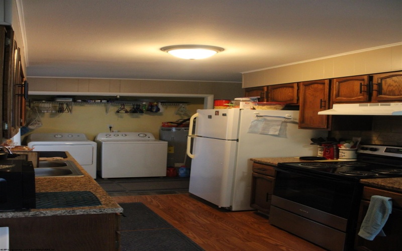 315 State Street, Weston, West Virginia 26452, 3 Bedrooms Bedrooms, 7 Rooms Rooms,1 BathroomBathrooms,Single Family Detached,For Sale,State,0,10166167 315 State Street, Weston, West Virginia 26452, 3 Bedrooms Bedrooms, 7 Rooms Rooms,1 BathroomBathrooms,Single Family Detached,For Sale,State,0,10166167
