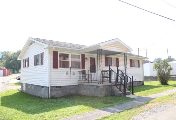 315 State Street, Weston, West Virginia 26452, 3 Bedrooms Bedrooms, 7 Rooms Rooms,1 BathroomBathrooms,Single Family Detached,For Sale,State,0,10166167
