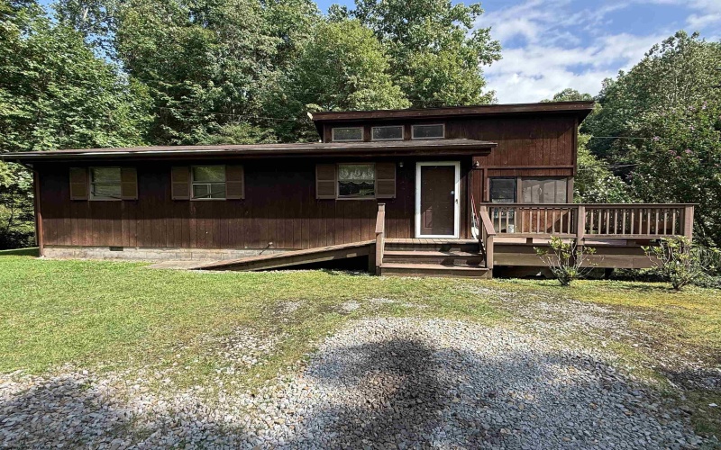4688 Staunton Parkersburg Turnpike, Huttonsville, West Virginia 26273, 3 Bedrooms Bedrooms, 6 Rooms Rooms,1 BathroomBathrooms,Single Family Detached,For Sale,Staunton Parkersburg,0,10166165 4688 Staunton Parkersburg Turnpike, Huttonsville, West Virginia 26273, 3 Bedrooms Bedrooms, 6 Rooms Rooms,1 BathroomBathrooms,Single Family Detached,For Sale,Staunton Parkersburg,0,10166165