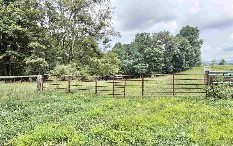 1586 Vannoys Mill Road, Belington, West Virginia 26250, 2 Bedrooms Bedrooms, 5 Rooms Rooms,2 BathroomsBathrooms,Single Family Detached,For Sale,Vannoys Mill,0,10166164 1586 Vannoys Mill Road, Belington, West Virginia 26250, 2 Bedrooms Bedrooms, 5 Rooms Rooms,2 BathroomsBathrooms,Single Family Detached,For Sale,Vannoys Mill,0,10166164