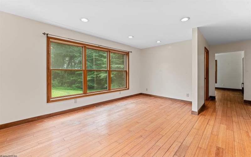 381 Meadow Lane, Bruceton Mills, West Virginia 26525, 4 Bedrooms Bedrooms, 10 Rooms Rooms,3 BathroomsBathrooms,Single Family Detached,For Sale,Meadow,0,10166168 381 Meadow Lane, Bruceton Mills, West Virginia 26525, 4 Bedrooms Bedrooms, 10 Rooms Rooms,3 BathroomsBathrooms,Single Family Detached,For Sale,Meadow,0,10166168