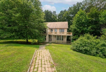 381 Meadow Lane, Bruceton Mills, West Virginia 26525, 4 Bedrooms Bedrooms, 10 Rooms Rooms,3 BathroomsBathrooms,Single Family Detached,For Sale,Meadow,0,10166168