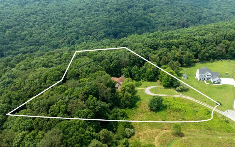 381 Meadow Lane, Bruceton Mills, West Virginia 26525, 4 Bedrooms Bedrooms, 10 Rooms Rooms,3 BathroomsBathrooms,Single Family Detached,For Sale,Meadow,0,10166168 381 Meadow Lane, Bruceton Mills, West Virginia 26525, 4 Bedrooms Bedrooms, 10 Rooms Rooms,3 BathroomsBathrooms,Single Family Detached,For Sale,Meadow,0,10166168