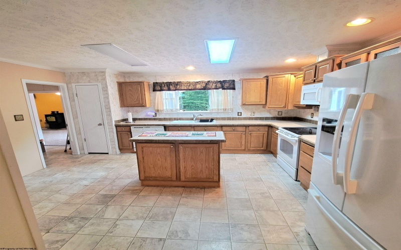 182 Hill Circle, Terra Alta, West Virginia 26764, 3 Bedrooms Bedrooms, 11 Rooms Rooms,2 BathroomsBathrooms,Single Family Detached,For Sale,Hill,0,10166162 182 Hill Circle, Terra Alta, West Virginia 26764, 3 Bedrooms Bedrooms, 11 Rooms Rooms,2 BathroomsBathrooms,Single Family Detached,For Sale,Hill,0,10166162
