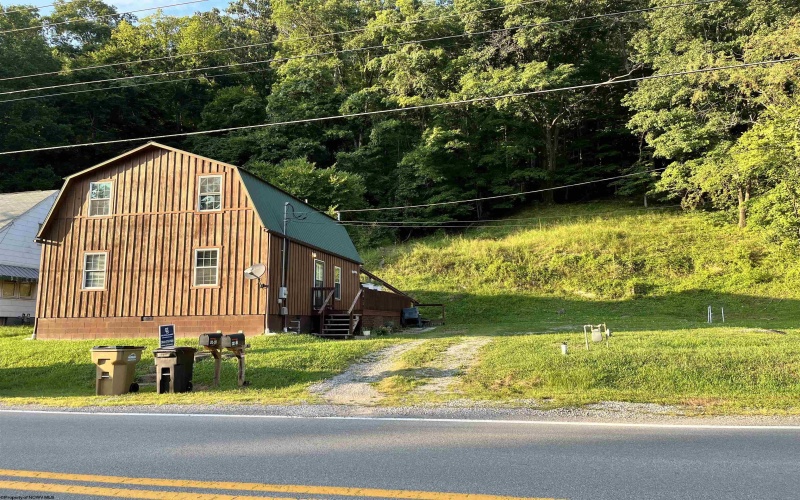 312 W Main Street, Glenville, West Virginia 26351, 0 , 0 ,0,Multi-unit/income,For Sale,W Main,0,10166177