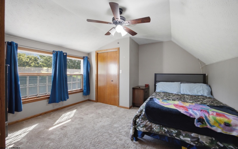 242 Linmad Lane, Lost Creek, West Virginia 26385, 4 Bedrooms Bedrooms, 9 Rooms Rooms,2 BathroomsBathrooms,Single Family Detached,For Sale,Linmad,0,10166195