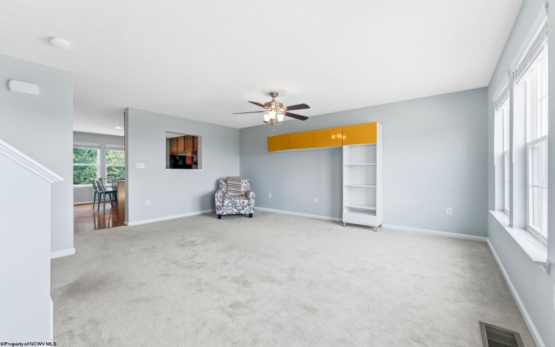 237 Birds Eye View Drive, Morgantown, West Virginia 26501, 3 Bedrooms Bedrooms, 6 Rooms Rooms,2 BathroomsBathrooms,Single Family Attached,For Sale,Birds Eye View,0,10166193 237 Birds Eye View Drive, Morgantown, West Virginia 26501, 3 Bedrooms Bedrooms, 6 Rooms Rooms,2 BathroomsBathrooms,Single Family Attached,For Sale,Birds Eye View,0,10166193
