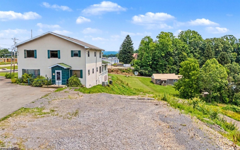 1644 Mileground Road, Morgantown, West Virginia 26505, 0 , 0 ,0,Commercial (for Sale),For Sale,Mileground,0,10166180