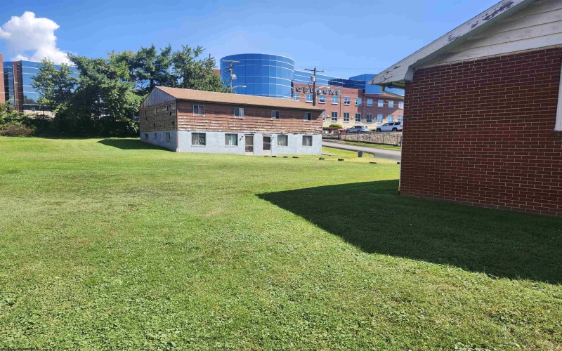 805 Chestnut Ridge Road, Morgantown, West Virginia 26505, 0 , 0 ,0,Commercial (for Sale),For Sale,Chestnut Ridge,0,10166182
