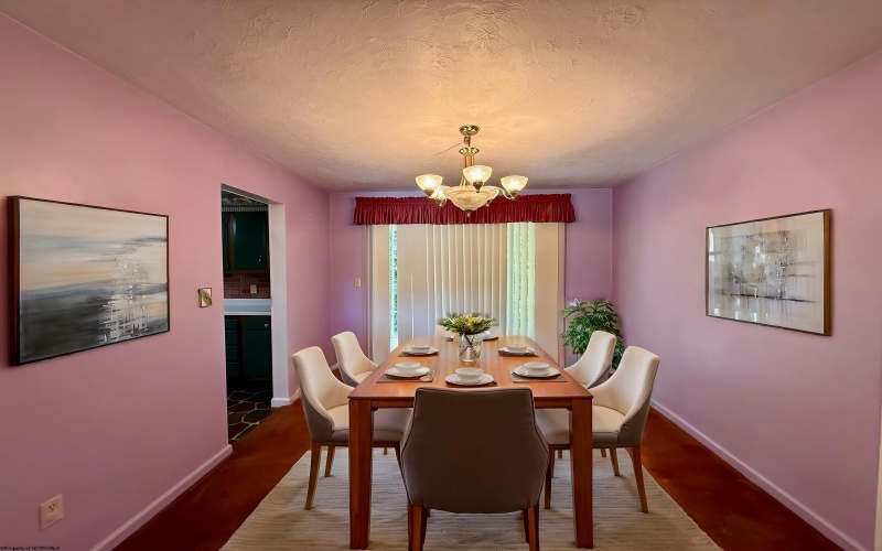 139 GOLF Drive, Fairmont, West Virginia 26554, 3 Bedrooms Bedrooms, 8 Rooms Rooms,2 BathroomsBathrooms,Single Family Detached,For Sale,GOLF,0,10166188