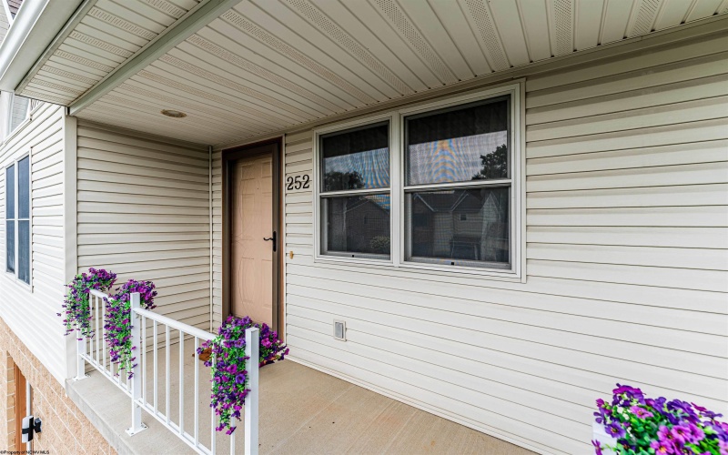 252 Main Street, Morgantown, West Virginia 26505, 3 Bedrooms Bedrooms, 9 Rooms Rooms,3 BathroomsBathrooms,Single Family Detached,For Sale,Main,0,10166185 252 Main Street, Morgantown, West Virginia 26505, 3 Bedrooms Bedrooms, 9 Rooms Rooms,3 BathroomsBathrooms,Single Family Detached,For Sale,Main,0,10166185