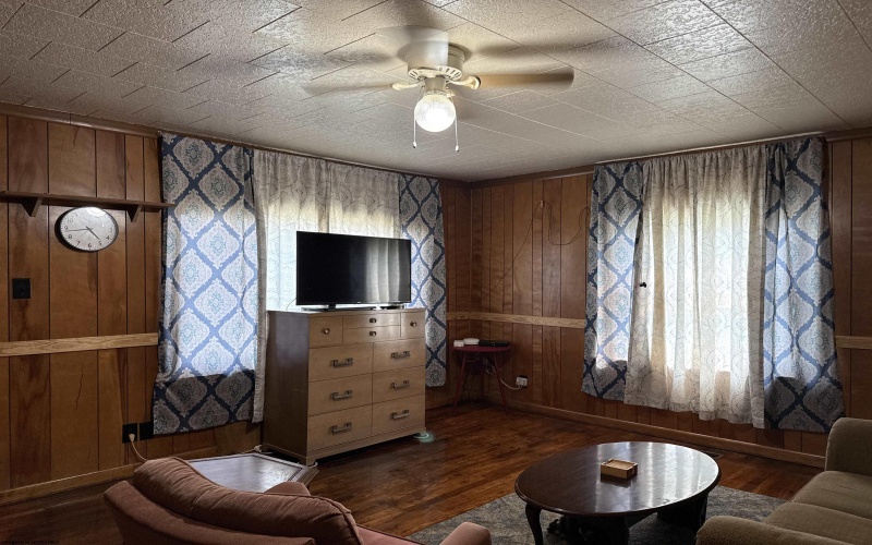 8265 Gordon Street, Stonewood, West Virginia 26301, 2 Bedrooms Bedrooms, 4 Rooms Rooms,1 BathroomBathrooms,Single Family Detached,For Sale,Gordon,0,10166186 8265 Gordon Street, Stonewood, West Virginia 26301, 2 Bedrooms Bedrooms, 4 Rooms Rooms,1 BathroomBathrooms,Single Family Detached,For Sale,Gordon,0,10166186