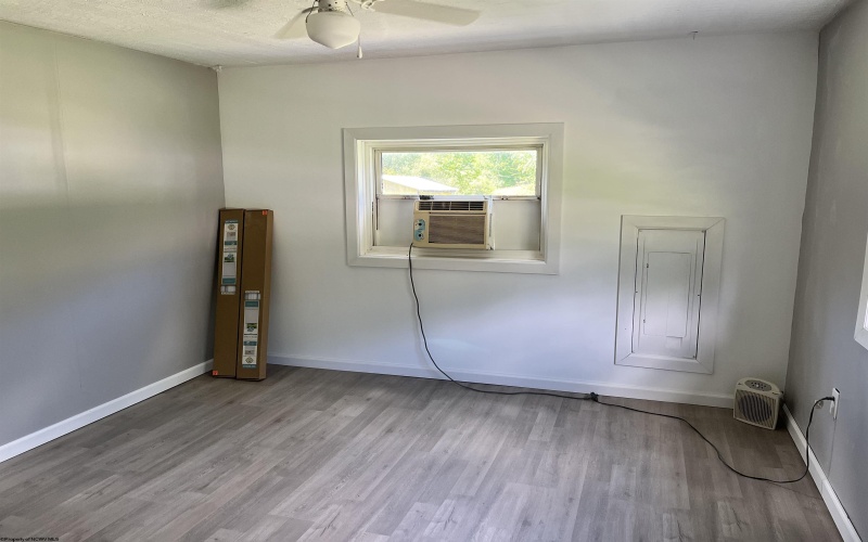 301 Lucy Lane, Buckhannon, West Virginia 26201, 2 Bedrooms Bedrooms, 9 Rooms Rooms,2 BathroomsBathrooms,Single Family Detached,For Sale,Lucy,0,10166199