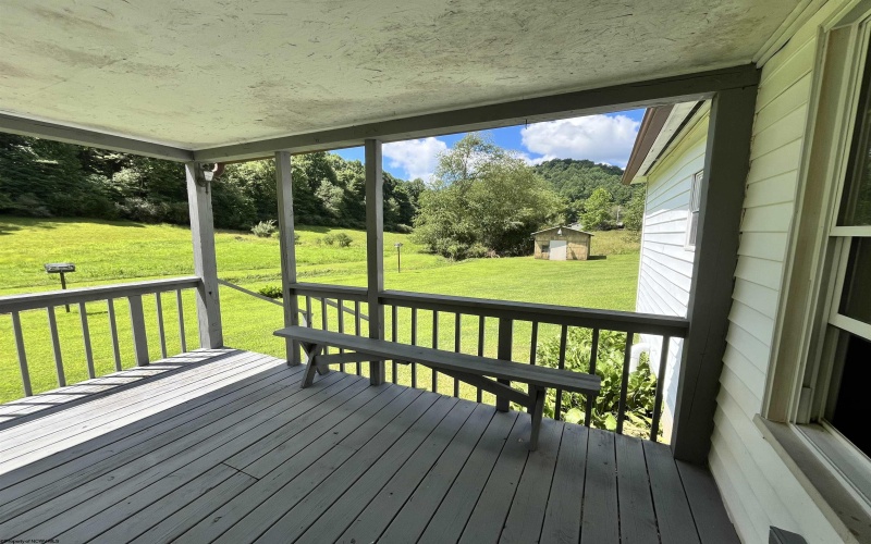 301 Lucy Lane, Buckhannon, West Virginia 26201, 2 Bedrooms Bedrooms, 9 Rooms Rooms,2 BathroomsBathrooms,Single Family Detached,For Sale,Lucy,0,10166199