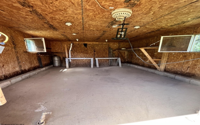 301 Lucy Lane, Buckhannon, West Virginia 26201, 2 Bedrooms Bedrooms, 9 Rooms Rooms,2 BathroomsBathrooms,Single Family Detached,For Sale,Lucy,0,10166199