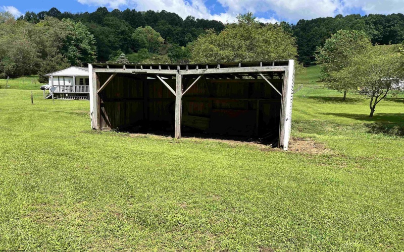 301 Lucy Lane, Buckhannon, West Virginia 26201, 2 Bedrooms Bedrooms, 9 Rooms Rooms,2 BathroomsBathrooms,Single Family Detached,For Sale,Lucy,0,10166199