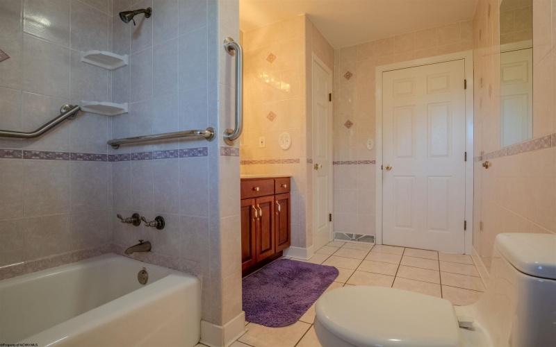 207 Buchanan Drive, Masontown, Pennsylvania 15461, 3 Bedrooms Bedrooms, 11 Rooms Rooms,2 BathroomsBathrooms,Single Family Detached,For Sale,Buchanan,0,10166201